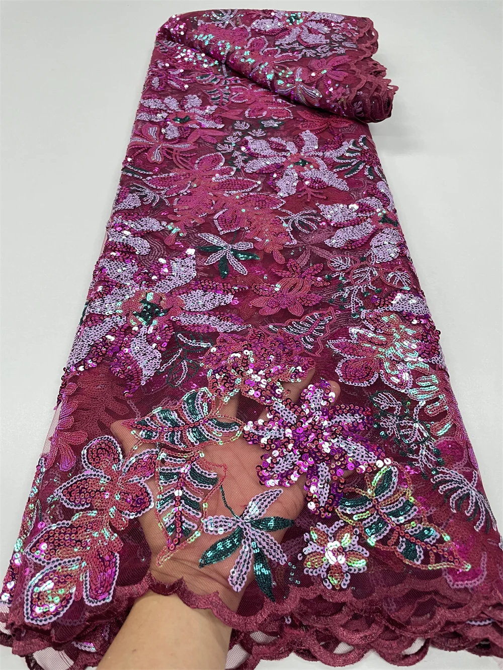 2023 High Quality African Lace Fabric Velvet Lace Fabric With Sequins Embroidery Nigerian Tulle Mesh Lace Fabric Sewing PL431-7
2023 High Quality African Lace Fabric Velvet Lace Fabric With Sequins Embroidery Nigerian Tulle Mesh Lace Fabric Sewing PL431-7