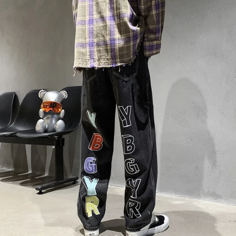 Джинсы в гонконгском стиле с надписью для мужчин и женщин, свободные прямые брюки BF Wind с широкими штанинами, Тонкие штаны для шоу
Джинсы в гонконгском стиле с надписью для мужчин и женщин, свободные прямые брюки BF Wind с широкими штанинами, Тонкие штаны для шоу