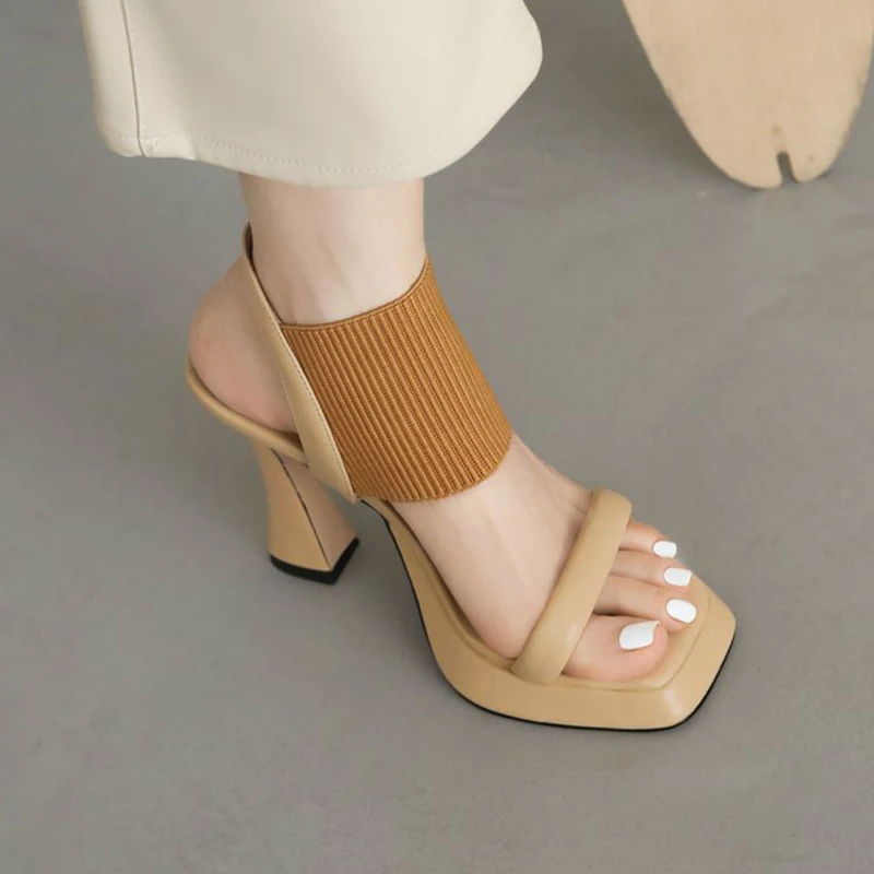 Heihaian Sandals 2023 Summer New Korean Version Of Fashion One-Line Strap Sandals Good Match Open Toe High Heels For Women 33-46
Heihaian Sandals 2023 Summer New Korean Version Of Fashion One-Line Strap Sandals Good Match Open Toe High Heels For Women 33-46