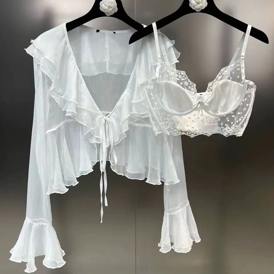 Ruffles V Neck White Black Lace Thin Camis Plus Long Sleeve Solid Color Short Crop Chiffon Shirts Blouses For Women Top Blusa
Ruffles V Neck White Black Lace Thin Camis Plus Long Sleeve Solid Color Short Crop Chiffon Shirts Blouses For Women Top Blusa