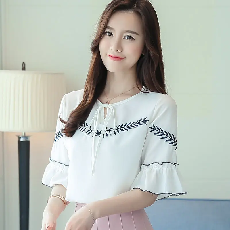 Spring and Summer Women's Tunic Embroidered Blouses Large Size 2023 Top Tops Short Sleeve T-shirt Womens Fashion Fine Elegant
Spring and Summer Women's Tunic Embroidered Blouses Large Size 2023 Top Tops Short Sleeve T-shirt Womens Fashion Fine Elegant