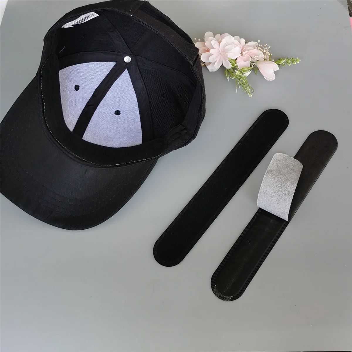 50 Pieces Disposable Cap Liner Moisture Wicking Sweatband Visor Hat Adhesive Sweat Absorbing Strips Patch Tape,White
50 Pieces Disposable Cap Liner Moisture Wicking Sweatband Visor Hat Adhesive Sweat Absorbing Strips Patch Tape,White