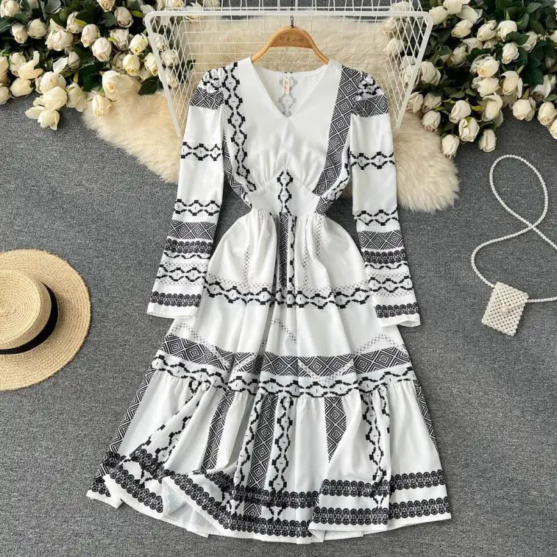 WEIHAOBANG 2022 Summer Women's New Printed V-neck Dress Long Sleeve High Waist Medium Length Skirt Casual Loose Dress
WEIHAOBANG 2022 Summer Women's New Printed V-neck Dress Long Sleeve High Waist Medium Length Skirt Casual Loose Dress