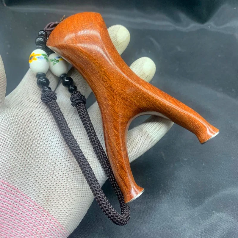 Dragon Scale Solid Wood Cobra Slingshot Competitive Personality Special-shaped Small Flat Leather Projectile Frame Bow Outdoor
Dragon Scale Solid Wood Cobra Slingshot Competitive Personality Special-shaped Small Flat Leather Projectile Frame Bow Outdoor