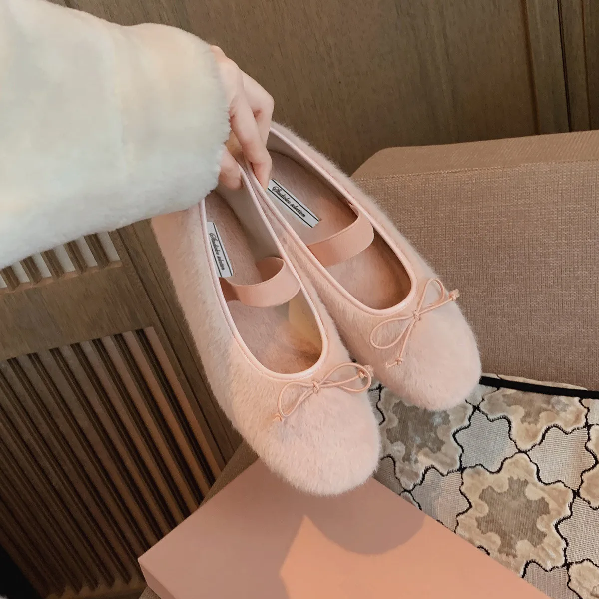 Туфли женские на низком каблуке, овчины с закрытым носком, Искусственная резина, базовые, обувь на низком каблуке
Туфли женские на низком каблуке, овчины с закрытым носком, Искусственная резина, базовые, обувь на низком каблуке