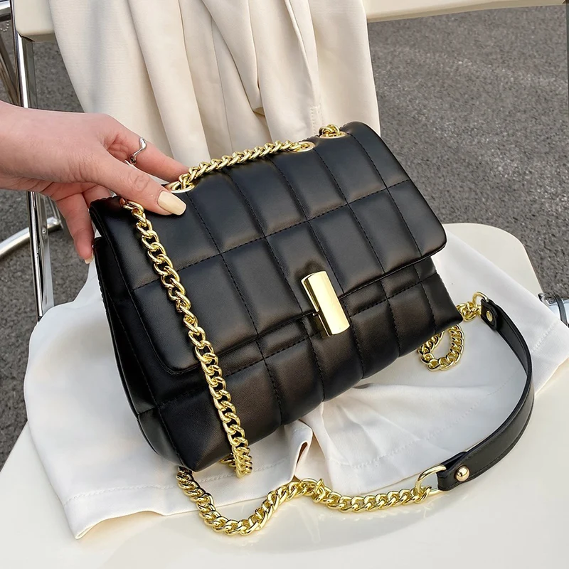 Маленькие клетчатые сумки через плечо из искусственной кожи для женщин, весна 2021, роскошные модные дорожные сумки через плечо с цепочкой и к...
Маленькие клетчатые сумки через плечо из искусственной кожи для женщин, весна 2021, роскошные модные дорожные сумки через плечо с цепочкой и к...