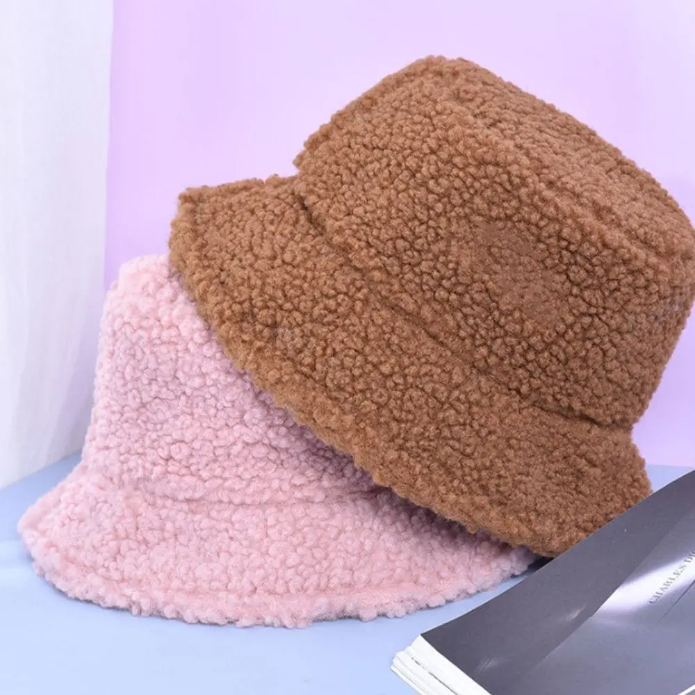 Outdoor Lamb Wool Warm Soft Bucket Hat Fisherman Cap Panama Hat Sun Cap 
Outdoor Lamb Wool Warm Soft Bucket Hat Fisherman Cap Panama Hat Sun Cap