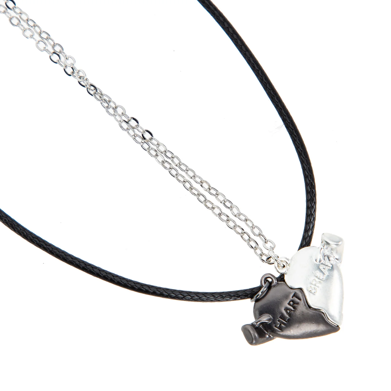 1 Pair Magnetic Matching Heart Necklace Puzzle Necklaces Romantic Couples Gift 
1 Pair Magnetic Matching Heart Necklace Puzzle Necklaces Romantic Couples Gift