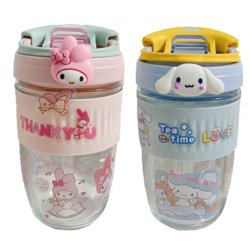 Sanrios Cinnamoroll My Melody Kawaii аниме кружка для напитков Милая мультяшная портативная стеклянная детская Подарочная большая емкость
Sanrios Cinnamoroll My Melody Kawaii аниме кружка для напитков Милая мультяшная портативная стеклянная детская Подарочная большая емкость