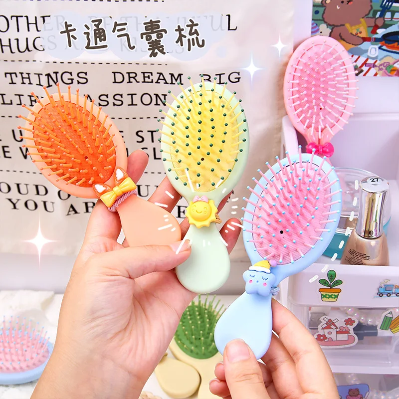 Cute Candy Baby Care Airbag Air Cushion Comb Infant Comb Mini Portable Head Massager Hairdressing Comb with Head Rope Tie Wrap
Cute Candy Baby Care Airbag Air Cushion Comb Infant Comb Mini Portable Head Massager Hairdressing Comb with Head Rope Tie Wrap