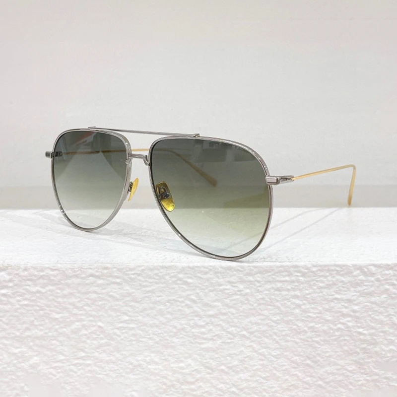 Classic vintage pure titanium pilot glasses for men Designer brand UV400 high-quality outdoor handmade women Sunglasses
Classic vintage pure titanium pilot glasses for men Designer brand UV400 high-quality outdoor handmade women Sunglasses