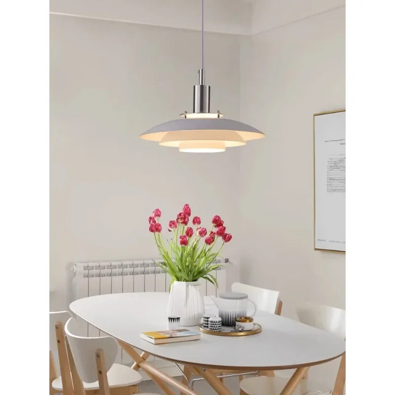 Danish designer PH5 dining room chandelier Nordic modern minimalist café bar counter bedroom bedside flying saucer lamp
Danish designer PH5 dining room chandelier Nordic modern minimalist café bar counter bedroom bedside flying saucer lamp