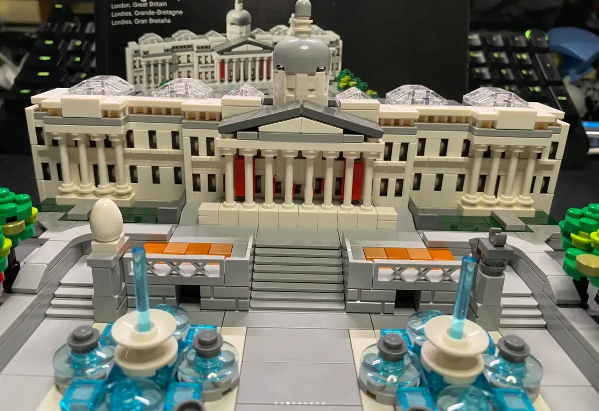 Architecture Compatile With Trafalgar Square 21045 Building Blocks Bricks Toys For Adults Kid Art Home Decoration Gift
Architecture Compatile With Trafalgar Square 21045 Building Blocks Bricks Toys For Adults Kid Art Home Decoration Gift