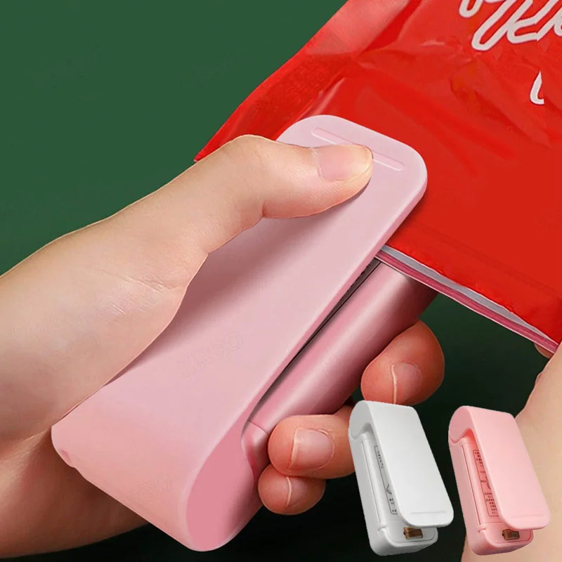 Mini Packaging Sealer Practical Traveling Clips Office Convenient Portable Kitchen Accessories Fast Household Gadget Picnic Home
Mini Packaging Sealer Practical Traveling Clips Office Convenient Portable Kitchen Accessories Fast Household Gadget Picnic Home