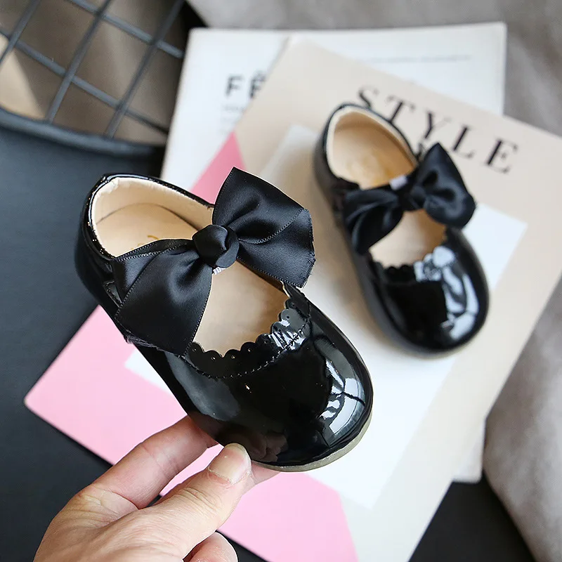 Baby Girls Shoes Patent Leather Princes Shoes Big Bow Mary Janes Party Shoes For Kids Dress Shoe 2022 Autumn Spring Child Baby
Baby Girls Shoes Patent Leather Princes Shoes Big Bow Mary Janes Party Shoes For Kids Dress Shoe 2022 Autumn Spring Child Baby