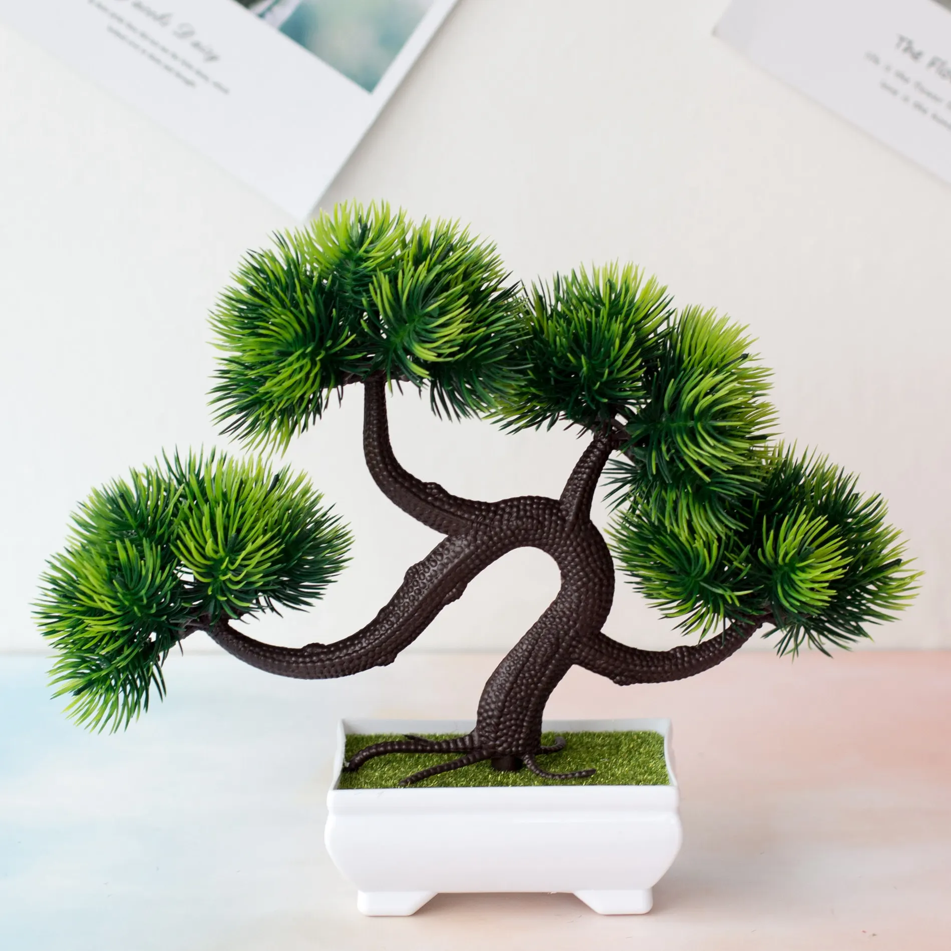 Artificial Bonsai Tree Fake Plants in Pot Artificial Japanese Bonsai Faux Plant Potted Welcome Pine for Home Office Decorations
Artificial Bonsai Tree Fake Plants in Pot Artificial Japanese Bonsai Faux Plant Potted Welcome Pine for Home Office Decorations
