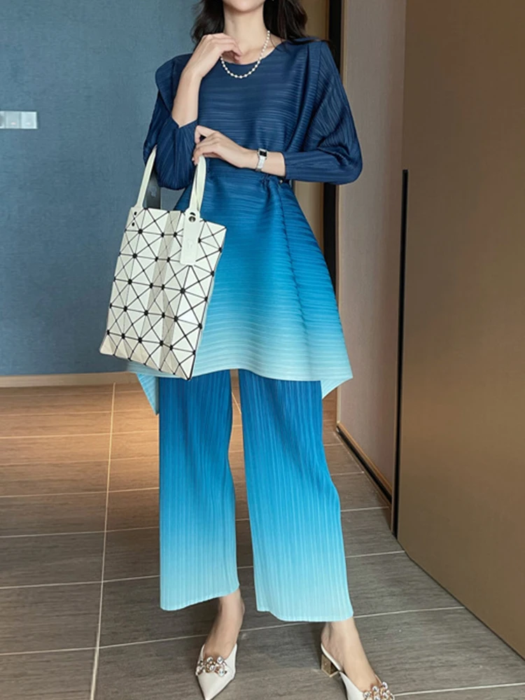 Miyake Gradient Tight Waist Light Luxury Fashion Summer Top+Pleated Design Versatile Style Solid Colour Sensual Women Pants
Miyake Gradient Tight Waist Light Luxury Fashion Summer Top+Pleated Design Versatile Style Solid Colour Sensual Women Pants