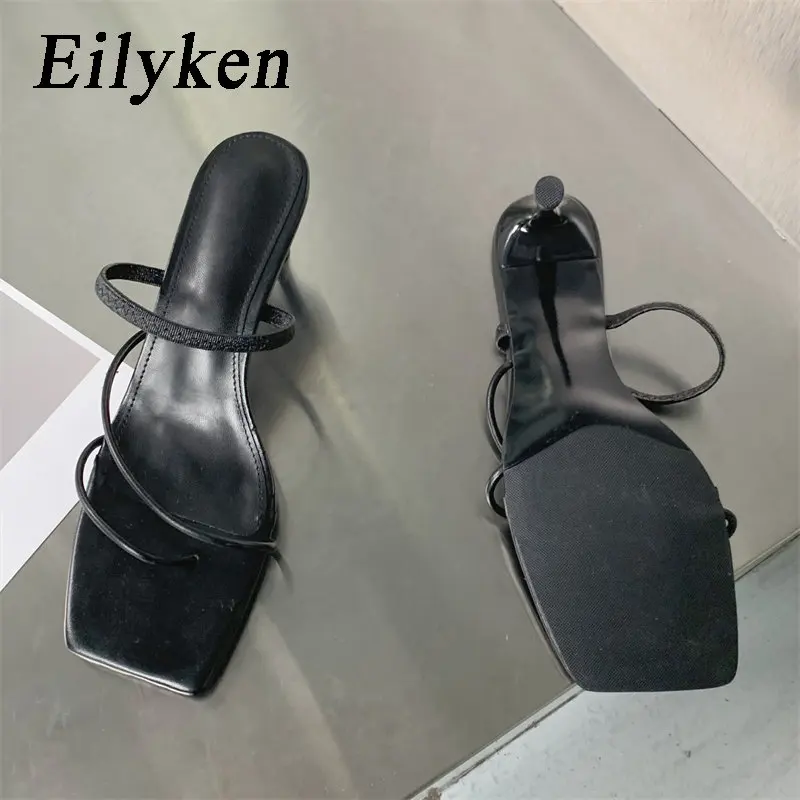 Eilyken/Новинка; Летние женские шлепанцы с квадратным носком; Коллекция 2023 года; Модные повседневные Вьетнамки с вырезами на низком тонком каблуке для отдыха
Eilyken/Новинка; Летние женские шлепанцы с квадратным носком; Коллекция 2023 года; Модные повседневные Вьетнамки с вырезами на низком тонком каблуке для отдыха