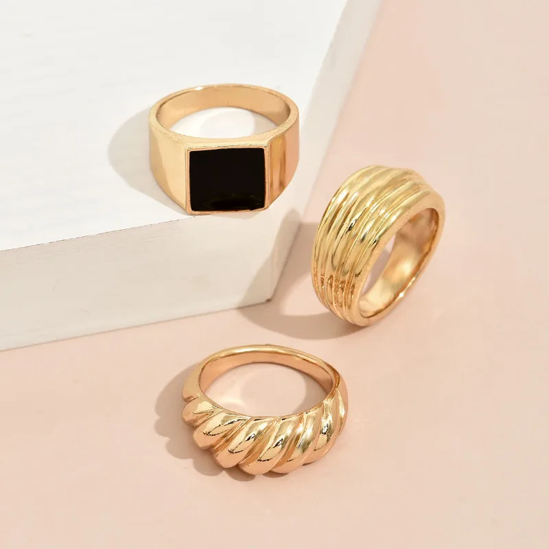 3-piece Set Creative Personality GeometryAlloy Joint Ring Set for Women Vintage Charm Finger Jewelry
3-piece Set Creative Personality GeometryAlloy Joint Ring Set for Women Vintage Charm Finger Jewelry