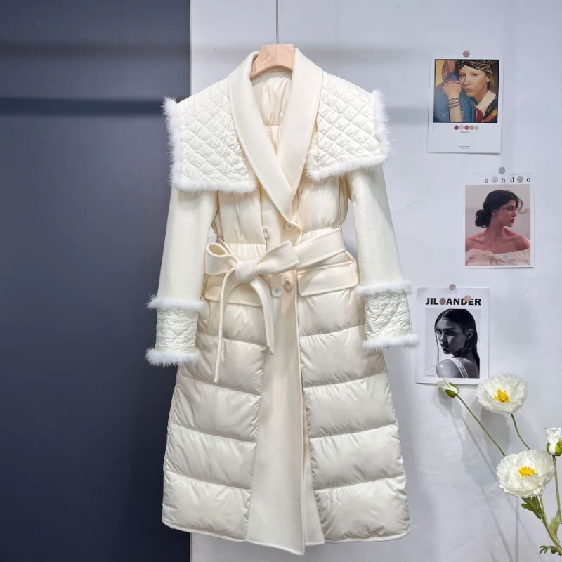 2022 winter women's fashion mink fur collar patchwork woolen white goose down jacket coat parka
2022 winter women's fashion mink fur collar patchwork woolen white goose down jacket coat parka