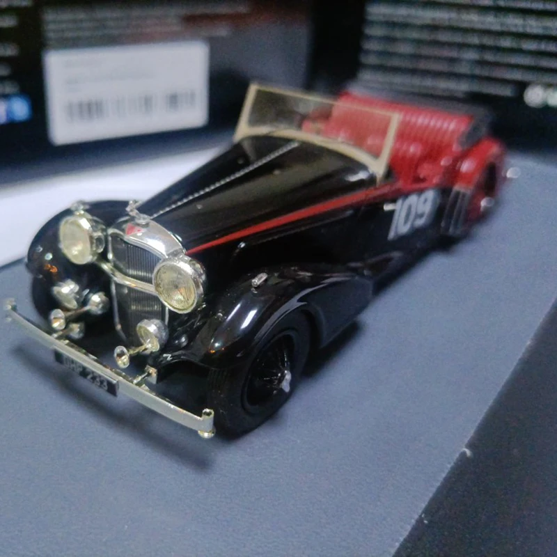 Diecast 1:43 Scale Convertible Classic Vintage Car Nostalgia Matrix Master Alvis Station Wagon Model 4.3L Vanden Tourer Model 
Diecast 1:43 Scale Convertible Classic Vintage Car Nostalgia Matrix Master Alvis Station Wagon Model 4.3L Vanden Tourer Model