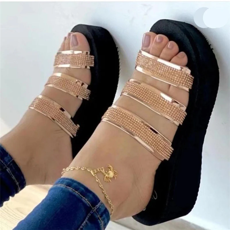Summer Women Sandals Platform Rhinestone Women Slippers Thick Bottom Beach Shoes Plus Size Fashion Shoes For Women Outdoor Shoes
Summer Women Sandals Platform Rhinestone Women Slippers Thick Bottom Beach Shoes Plus Size Fashion Shoes For Women Outdoor Shoes
