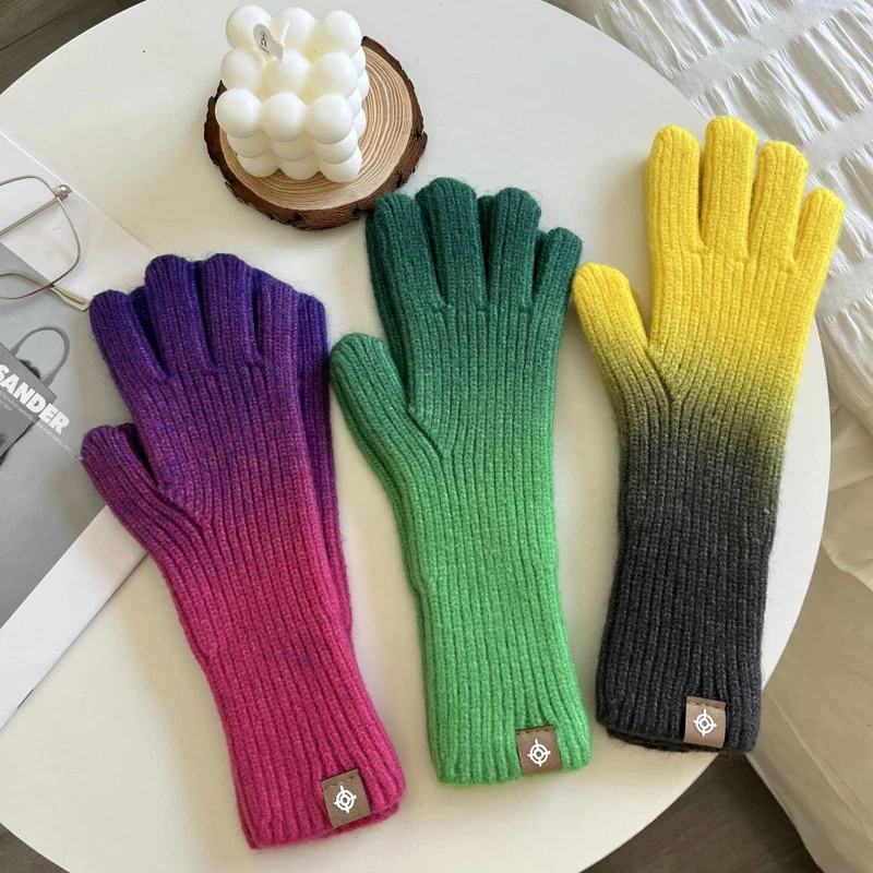 

1Pair New Gradual Color Changing Knit Gloves Touch Screen Mitten Thicken Warm Gloves Cold Proof Original Night Wind Warm Gloves
