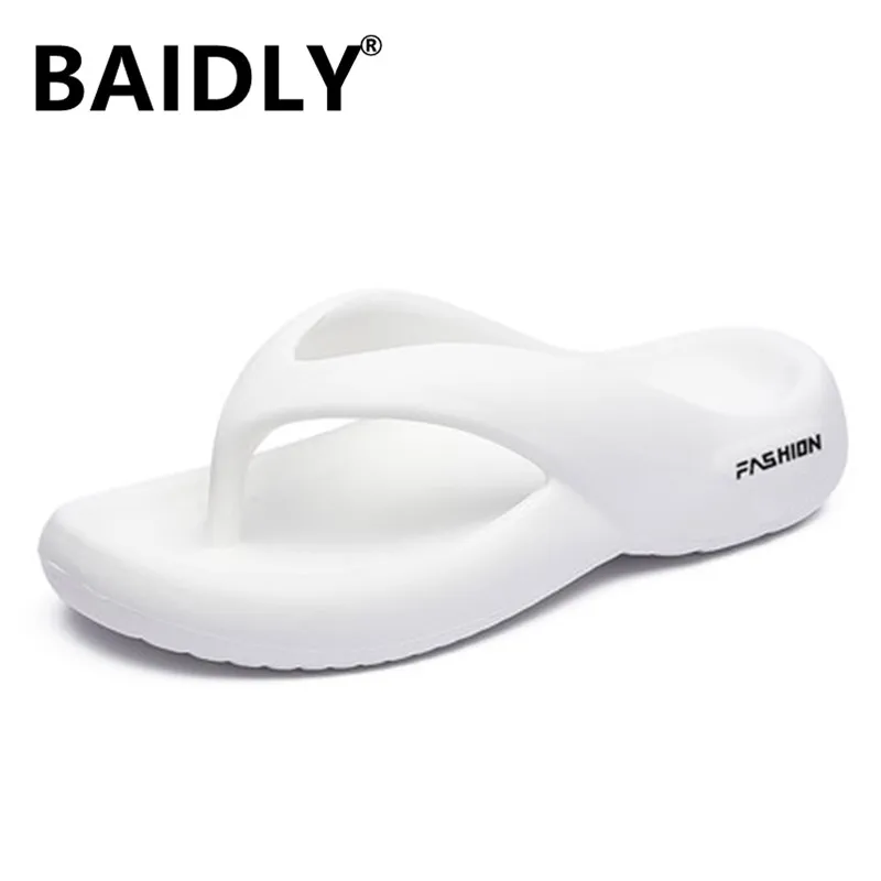 Flip Flops Women Designer New Fashion Summer Shoes Man Slippers Soft Comfortable Outdoor Slippers Men Flip Flops Beach Sandalia
Flip Flops Women Designer New Fashion Summer Shoes Man Slippers Soft Comfortable Outdoor Slippers Men Flip Flops Beach Sandalia