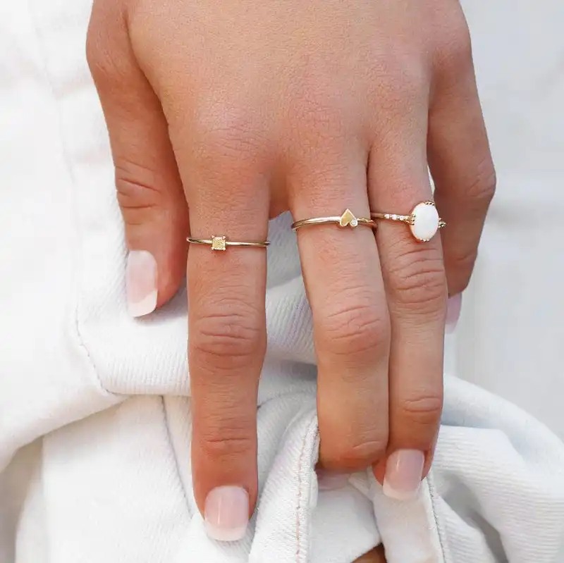 925 Sterling Silver Baby Diamond Heart Ring with Shimmering Crystals, Perfect Choice for Your Little Princess
925 Sterling Silver Baby Diamond Heart Ring with Shimmering Crystals, Perfect Choice for Your Little Princess