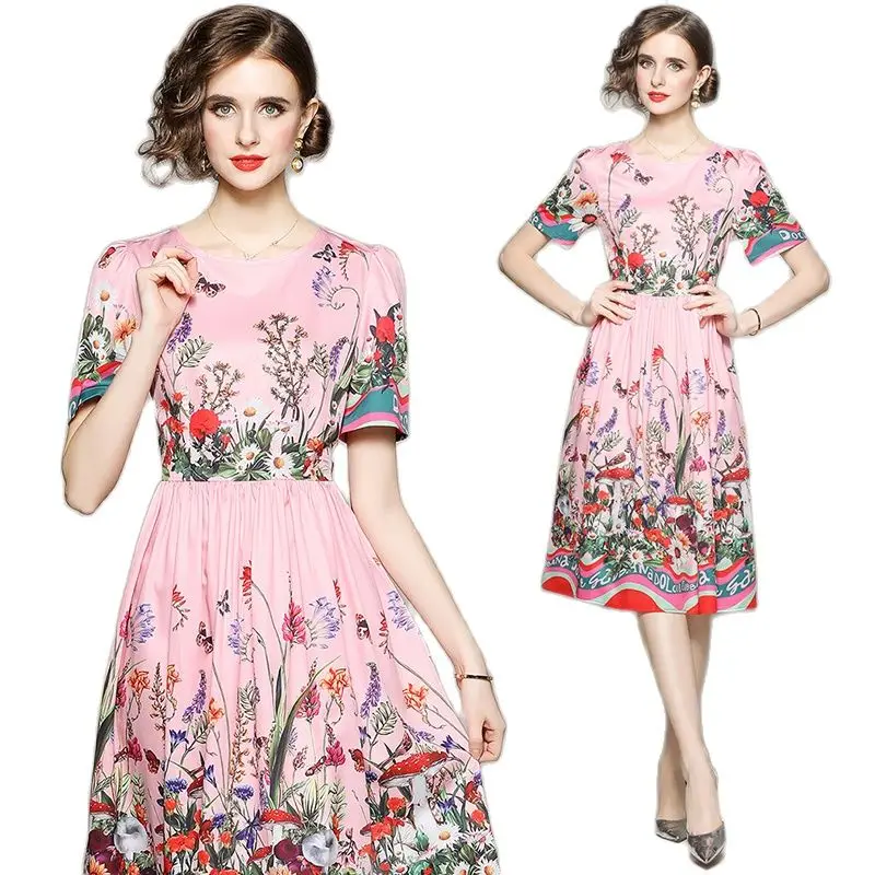 Summer Pink Midi Floral Dress Short Sleeve 2023 Women Designer Vacation Chic O-Neck Slim A-Line Pleated Dresses Party Ballgown
Summer Pink Midi Floral Dress Short Sleeve 2023 Women Designer Vacation Chic O-Neck Slim A-Line Pleated Dresses Party Ballgown