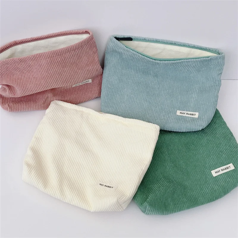 Fashion Retro Solid Color Corduroy Clutch Makeup Bag Pouch Cosmetic Bag Large Capacity Skincare Toiletries Organizer Wash Bag
Fashion Retro Solid Color Corduroy Clutch Makeup Bag Pouch Cosmetic Bag Large Capacity Skincare Toiletries Organizer Wash Bag