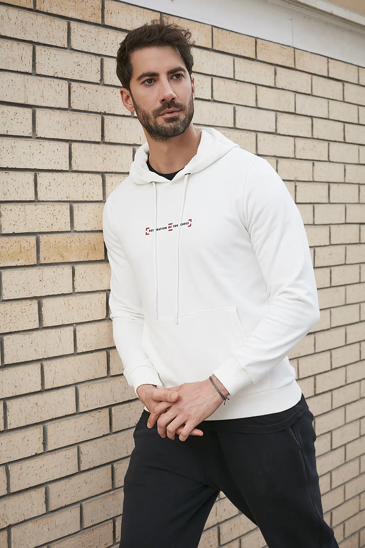 Men's ecru Printed Hooded kangaroo Pocket Cotton Sweatshirt Hoodie Hooded Sweatshirts For Men 64729601
Men's ecru Printed Hooded kangaroo Pocket Cotton Sweatshirt Hoodie Hooded Sweatshirts For Men 64729601