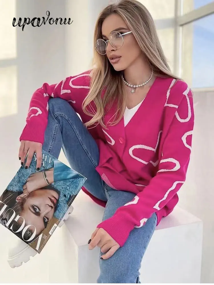 Casual Loose Print Love Design Knitted Sweater Cardigan Women's V-neck Lantern Sleeve Single breasted Sweater Coat Fashion 2023 
Casual Loose Print Love Design Knitted Sweater Cardigan Women's V-neck Lantern Sleeve Single breasted Sweater Coat Fashion 2023