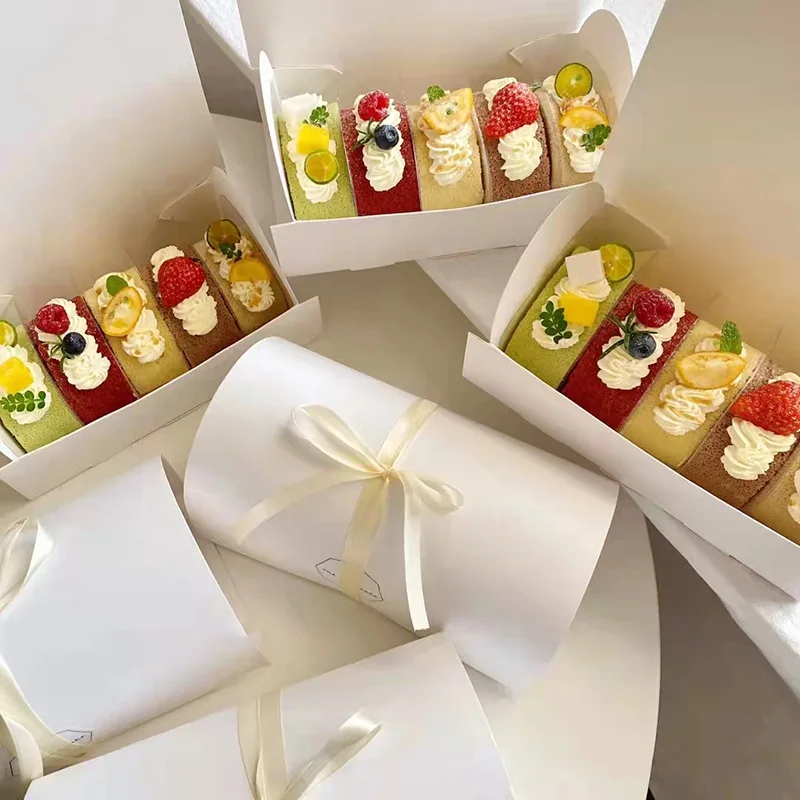 10pcs Portable Swiss Roll Cupcake Cake Boxes with Tray Western Dessert Cheese Packaging Box Birthday Party Gift Packaging Bag
10pcs Portable Swiss Roll Cupcake Cake Boxes with Tray Western Dessert Cheese Packaging Box Birthday Party Gift Packaging Bag