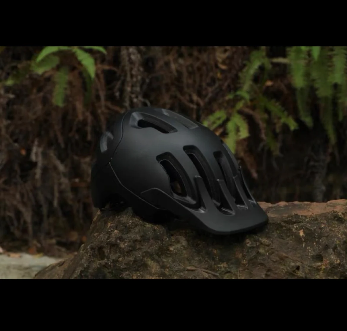 Cycling Helmet Mountain Off-road Helmet Road Cycling Bike Helmet Hard Hat Bike Slow DH Gear Bike Helmets casco moto integrale
Cycling Helmet Mountain Off-road Helmet Road Cycling Bike Helmet Hard Hat Bike Slow DH Gear Bike Helmets casco moto integrale
