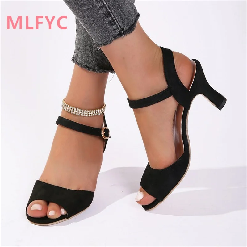 Sandals for Women in Europe and America Simple and Fashionable Fish Mouth High Heel Sandals for Women Sexy and Simple Shoes
Sandals for Women in Europe and America Simple and Fashionable Fish Mouth High Heel Sandals for Women Sexy and Simple Shoes