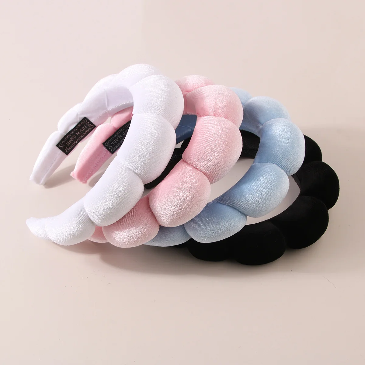 2023 Fashion Sponge Headband for Women Girls Puffy Hair Band Makeup Bubble Retro Terry Cloth Headbands Hair Accessories Headwear
2023 Fashion Sponge Headband for Women Girls Puffy Hair Band Makeup Bubble Retro Terry Cloth Headbands Hair Accessories Headwear
