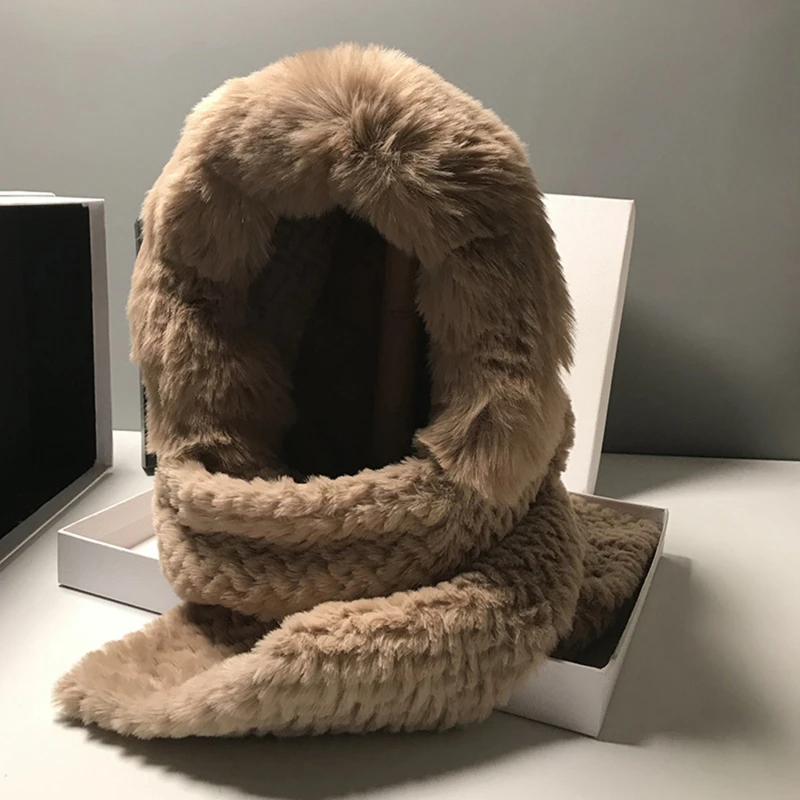 New Thickened Pullover Cap Winter Imitation Rabbit Fur Plush Cap Warm Scarf All-in-one Hat Outdoor Cycling Mask Integrated Cap
New Thickened Pullover Cap Winter Imitation Rabbit Fur Plush Cap Warm Scarf All-in-one Hat Outdoor Cycling Mask Integrated Cap
