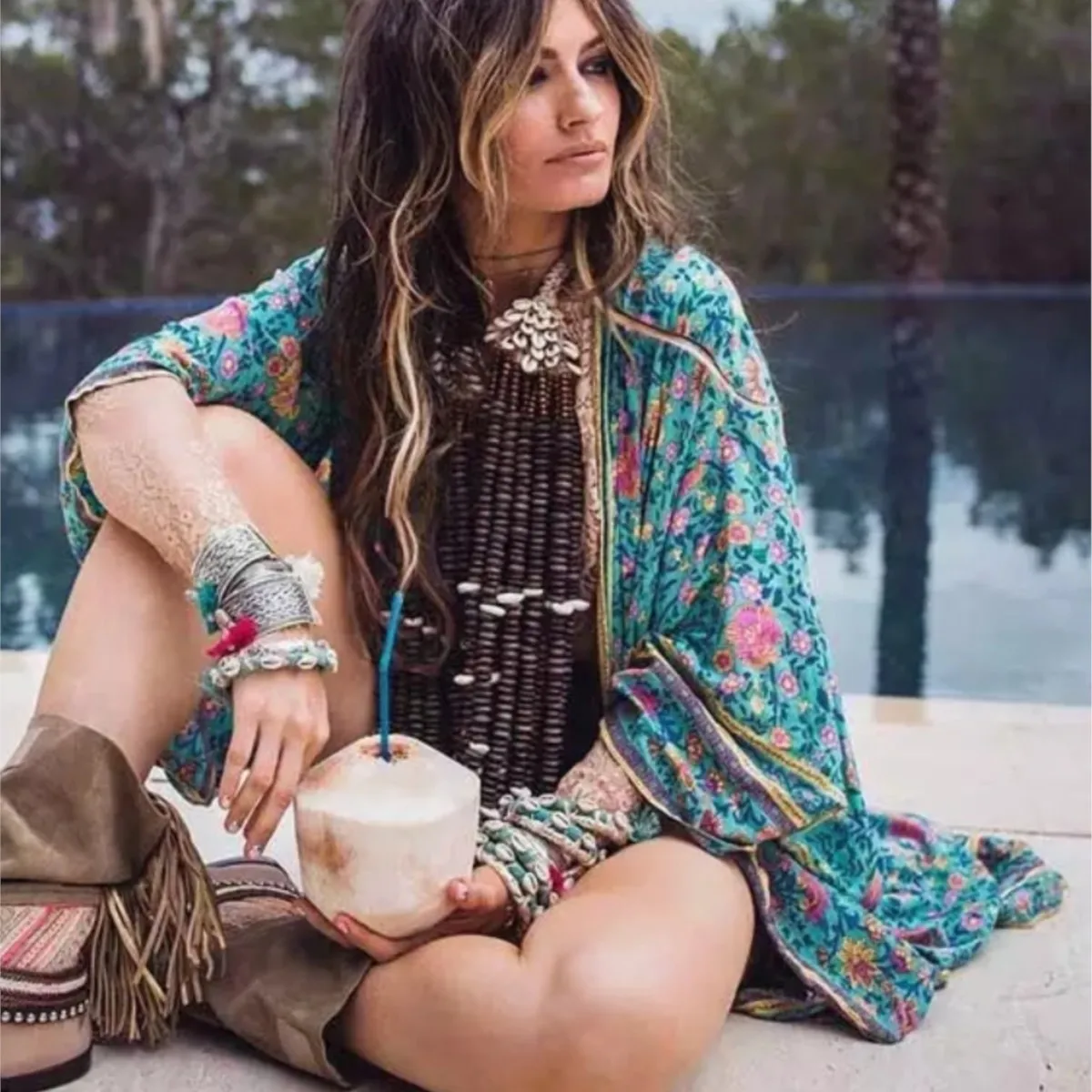 Женское пляжное кимоно из вискозы, зеленое пляжное кимоно с цветочным принтом и рукавами летучая мышь в богемном стиле, с поясом, на лето
Женское пляжное кимоно из вискозы, зеленое пляжное кимоно с цветочным принтом и рукавами летучая мышь в богемном стиле, с поясом, на лето