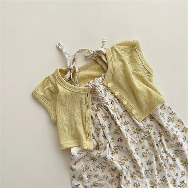 Summer Sunshade Top Mother Daughter Match Top Soft Girls Comfortable Breathable Shirt Women Single Breasted Short Sleeve Shirt
Summer Sunshade Top Mother Daughter Match Top Soft Girls Comfortable Breathable Shirt Women Single Breasted Short Sleeve Shirt