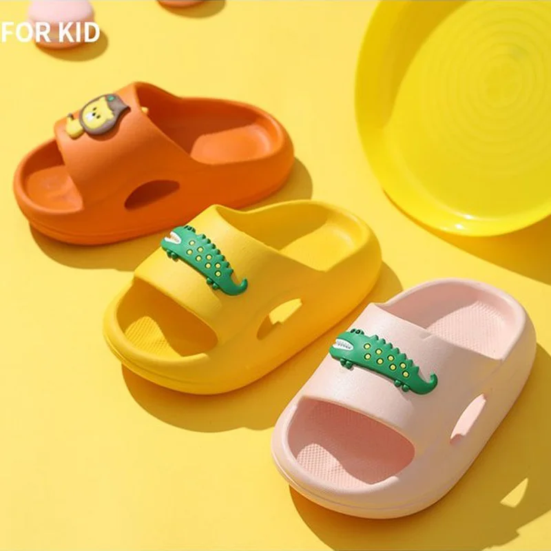 Baby EVA Slipper for 3-9 Year Summer Fashion Children‘s Comfortable Sandals Kids Boys Girls Cartoon Version Crocodile Lion Shoes
Baby EVA Slipper for 3-9 Year Summer Fashion Children‘s Comfortable Sandals Kids Boys Girls Cartoon Version Crocodile Lion Shoes