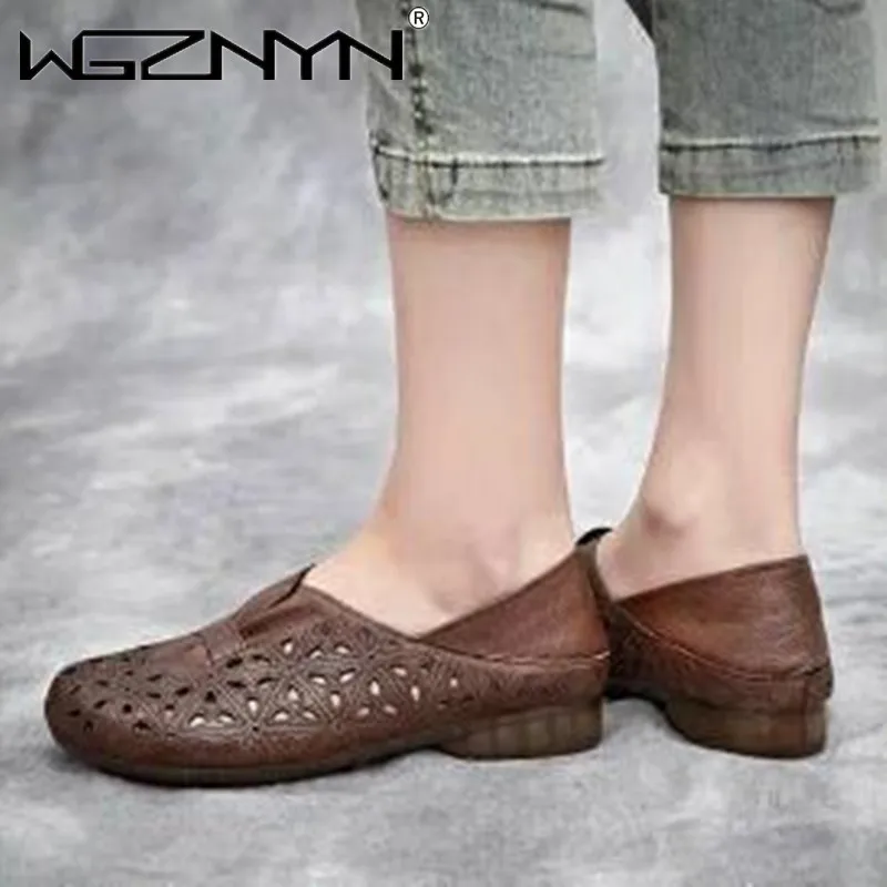 Soft Bottom Women Loafers Shoes Vintage Flat Soft Leather Sandals Summer Hollow Handmade Leather Shoes Soft Oxford Flat Shoes
Soft Bottom Women Loafers Shoes Vintage Flat Soft Leather Sandals Summer Hollow Handmade Leather Shoes Soft Oxford Flat Shoes