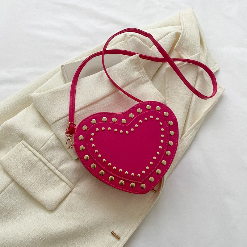 Love Heart Shaped Female Shoulder Bag Hot Girls Women's Messenger Bag Vintage Pu Leather Ladies Rivet Crossbody Bags Handbags
Love Heart Shaped Female Shoulder Bag Hot Girls Women's Messenger Bag Vintage Pu Leather Ladies Rivet Crossbody Bags Handbags