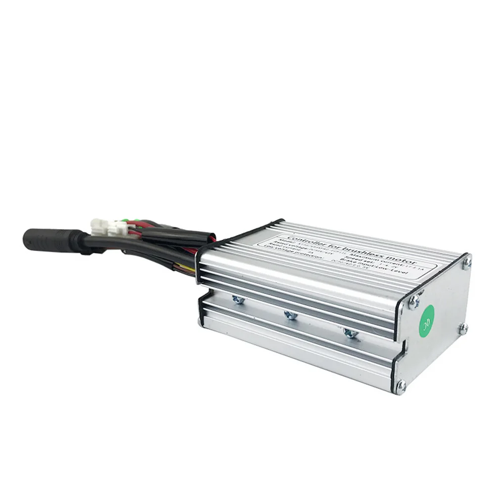 36/48V KT17A Ebike Sine Wave Controller With Light Line For 500W Brushless Motor Electric Scooter E-Bike E-Scooter Accessories
36/48V KT17A Ebike Sine Wave Controller With Light Line For 500W Brushless Motor Electric Scooter E-Bike E-Scooter Accessories