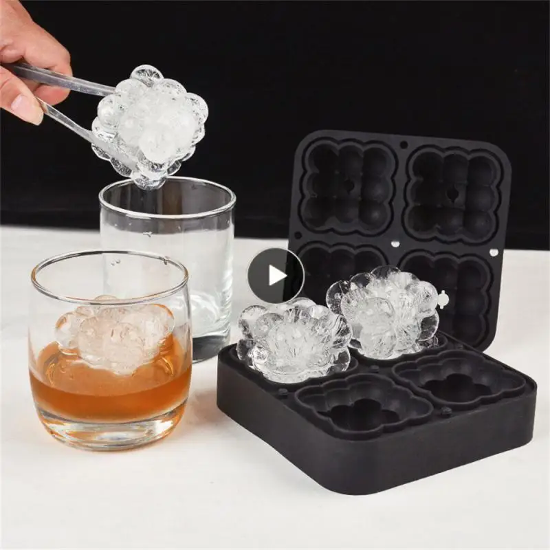 Summer Refrigerator Ice Silicone Mold Spherical Ice Lattice Mold 4 Grids Ice Ball Mold Artifact 4-pack Ball Ice Kitchen Tools
Summer Refrigerator Ice Silicone Mold Spherical Ice Lattice Mold 4 Grids Ice Ball Mold Artifact 4-pack Ball Ice Kitchen Tools