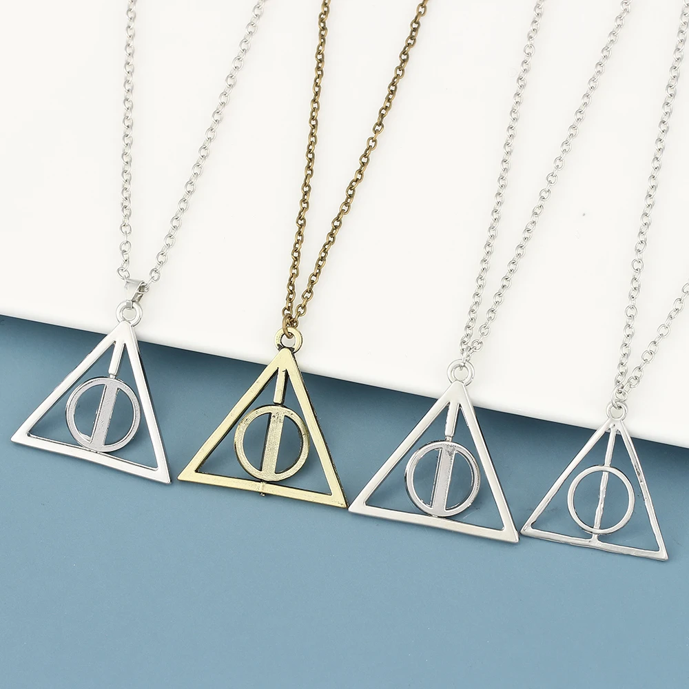 Harri Potter Triangle Necklace The Deathly Hallows Pendant Movie Jewelry Necklace Chain Women Men Accessary Choker Collares
Harri Potter Triangle Necklace The Deathly Hallows Pendant Movie Jewelry Necklace Chain Women Men Accessary Choker Collares