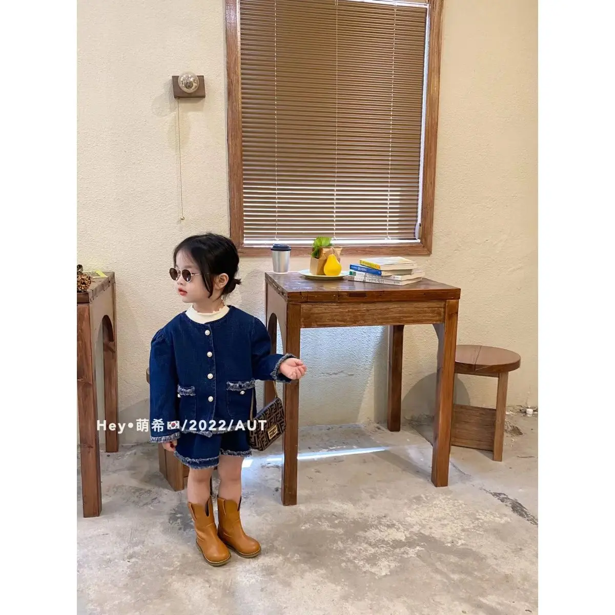 2022 Children Sets Outerwear Turn-down Collar Full Sleeve Single Breasted Skirt A-line Cotton Solid Soft Comfortable Autumn Girl 
2022 Children Sets Outerwear Turn-down Collar Full Sleeve Single Breasted Skirt A-line Cotton Solid Soft Comfortable Autumn Girl
