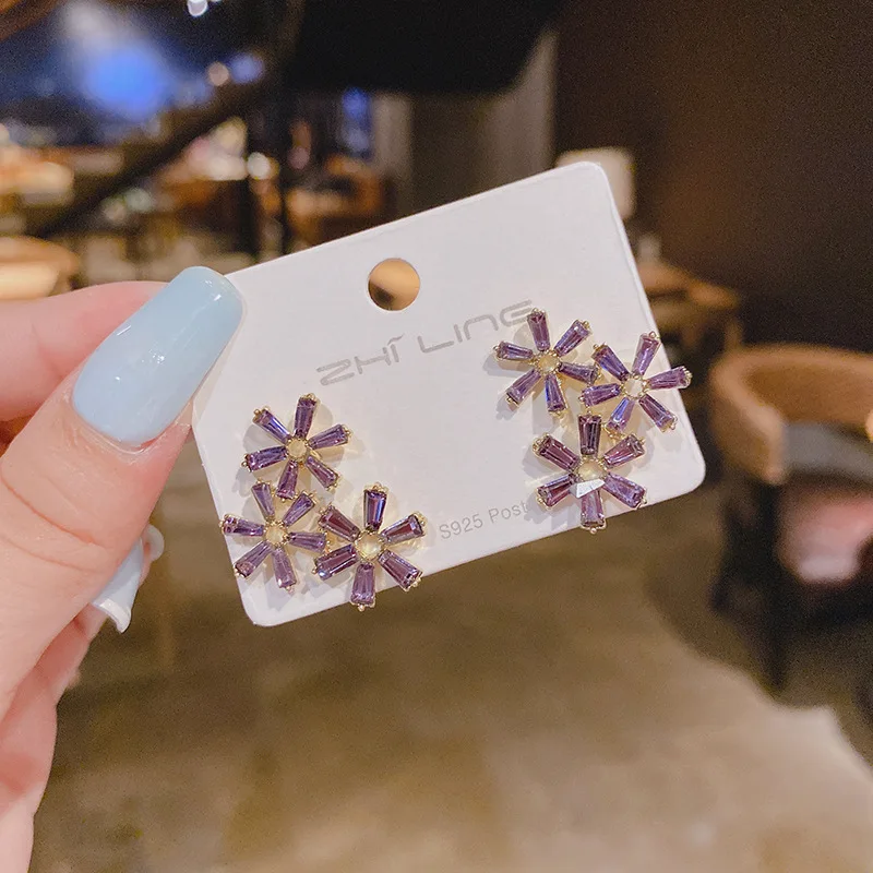S925 Silver Needle Spring 2022 New Earrings Dongdaemun Korean Fashion Joker Zircon Flower Earrings Earrings
S925 Silver Needle Spring 2022 New Earrings Dongdaemun Korean Fashion Joker Zircon Flower Earrings Earrings