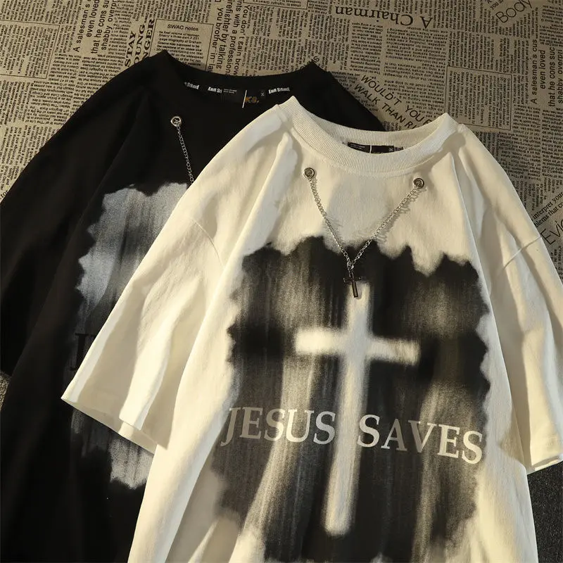 American retro dark cross print necklace short sleeved women t-shirt summer loose ins street style trend tops y2k clothes 
American retro dark cross print necklace short sleeved women t-shirt summer loose ins street style trend tops y2k clothes