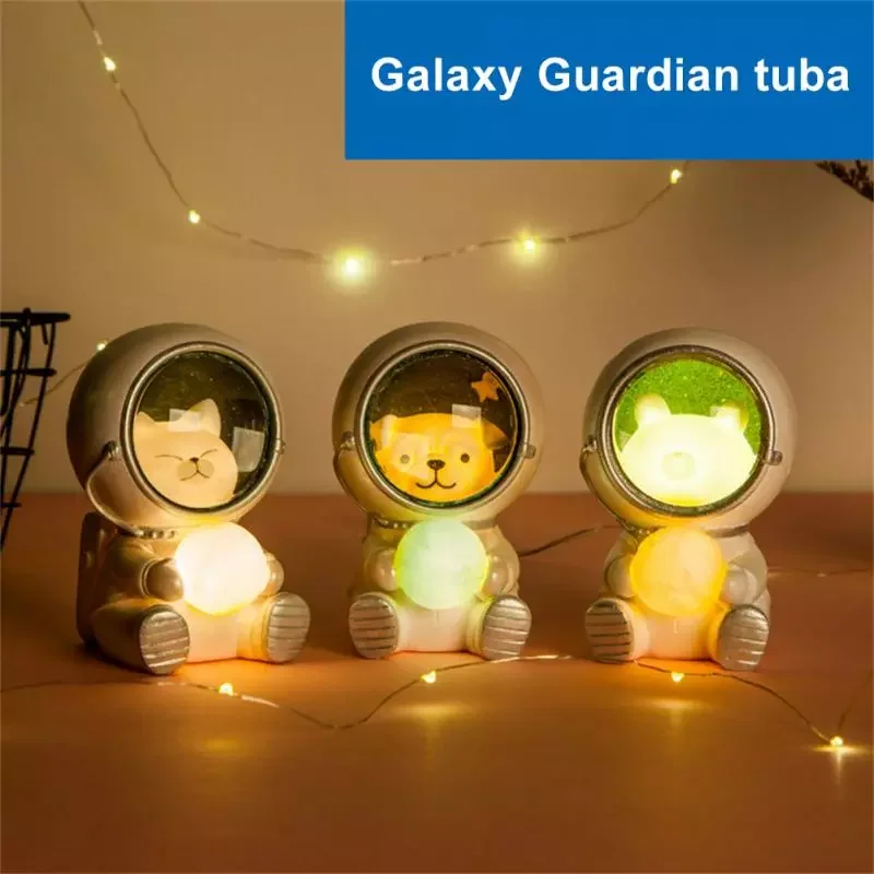 Astronaut Night Light Cute Pet Spaceman Night Light Home Decoration Kids Gift Bedroom Ornaments Lights Astronaut Lamps 
Astronaut Night Light Cute Pet Spaceman Night Light Home Decoration Kids Gift Bedroom Ornaments Lights Astronaut Lamps